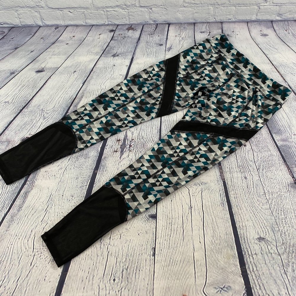 Gianni Bini Geometric Print Work Out Legging Pants - Picture 2 of 5